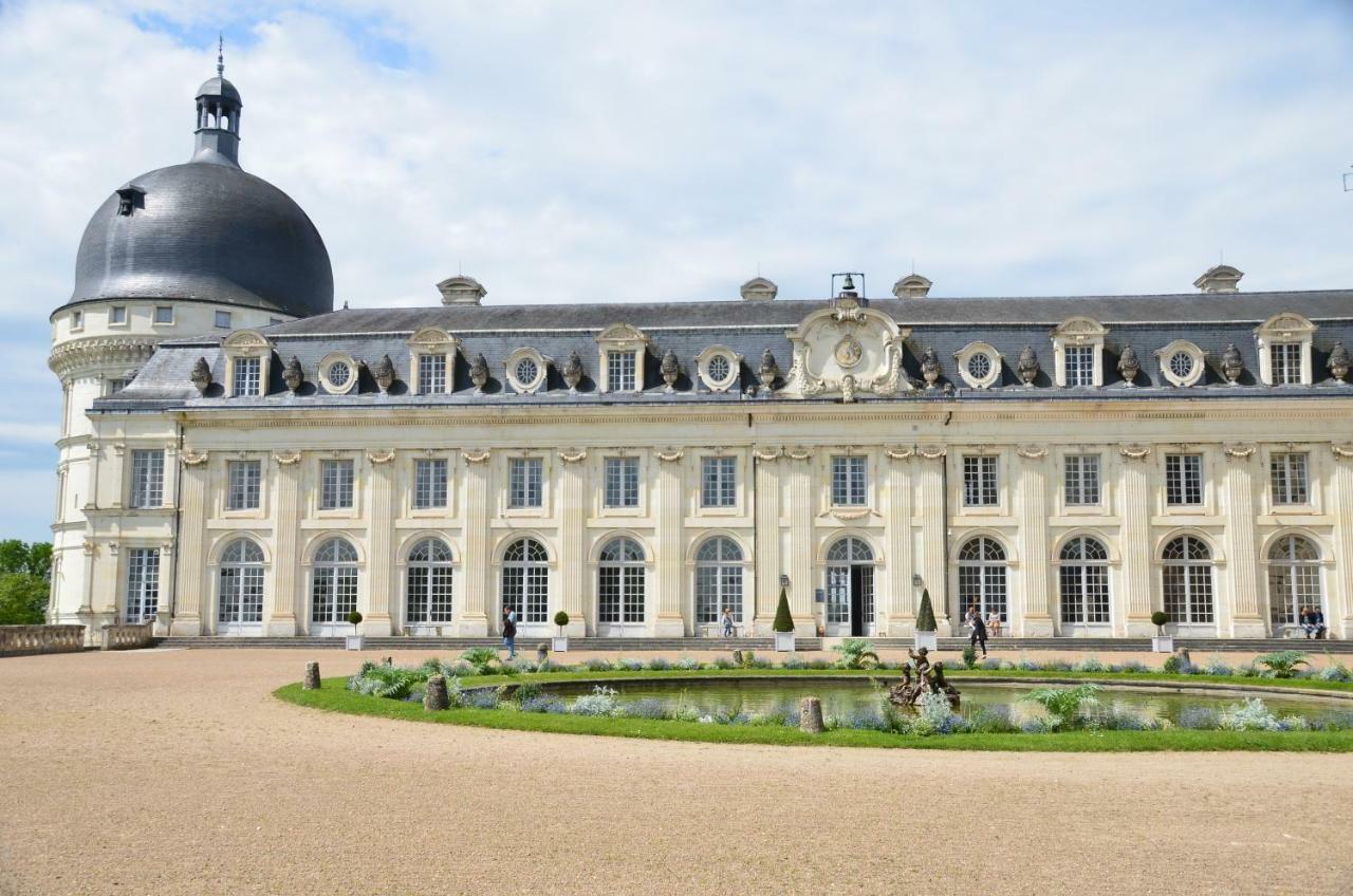 Gite En Berry Moulins-sur-Cephons ภายนอก รูปภาพ