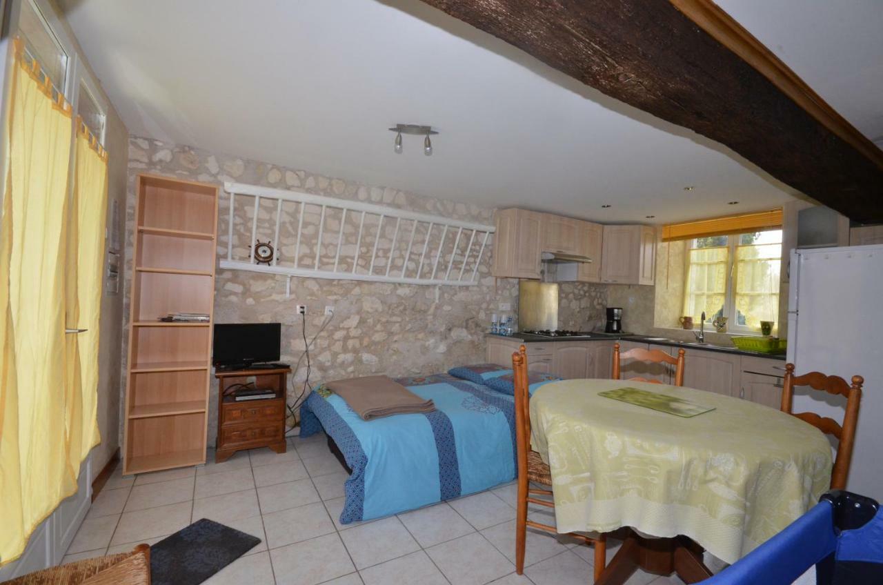 Gite En Berry Moulins-sur-Cephons ภายนอก รูปภาพ